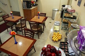 Restaurant - Corona Hotel (Corona)