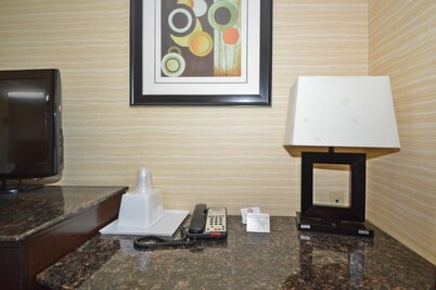 Corona Hotel