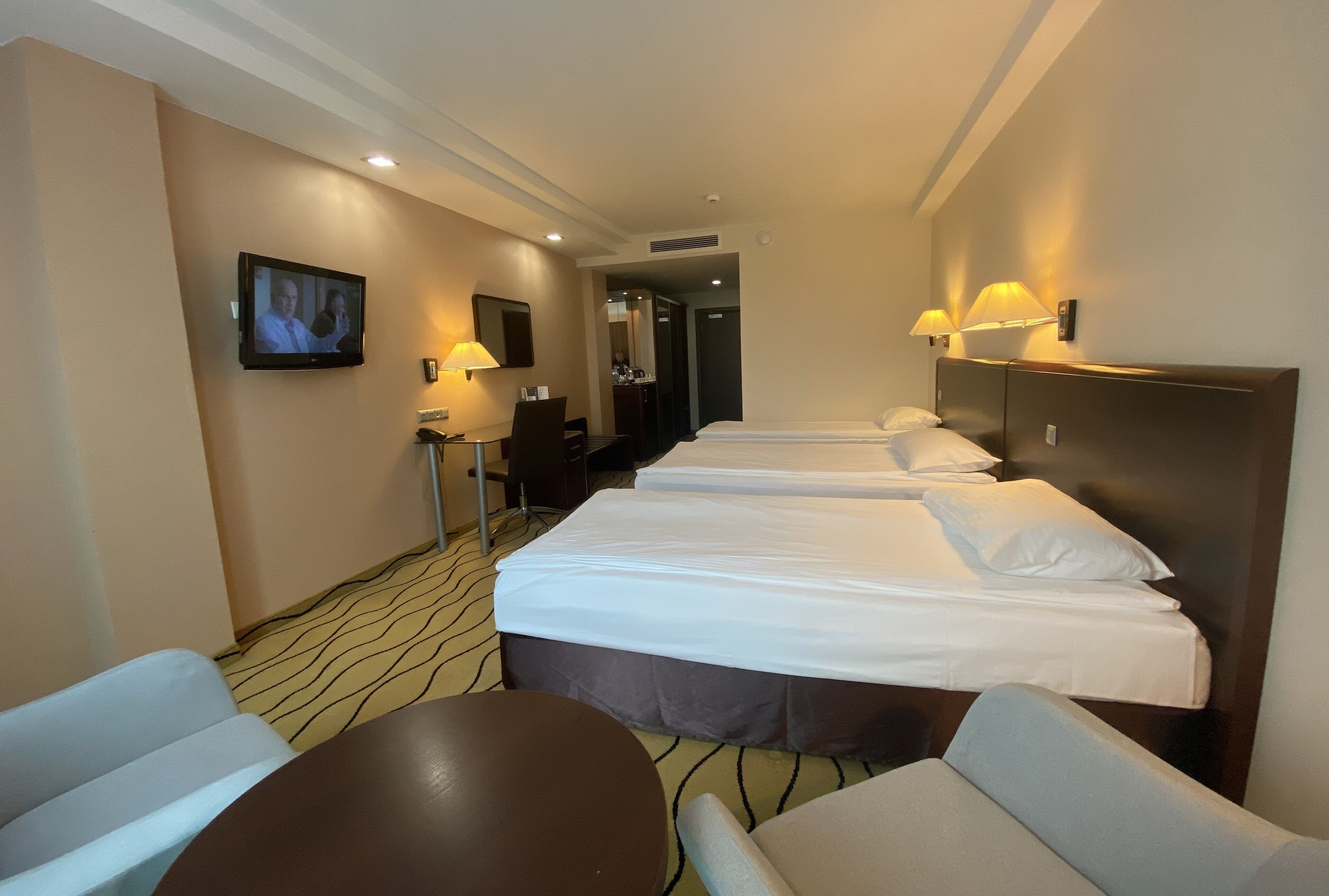 premium bedding, select comfort beds, in-room safe, desk