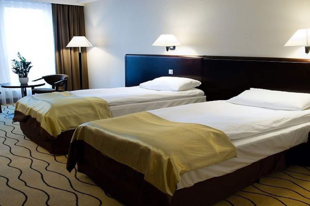 premium bedding, select comfort beds, in-room safe, desk