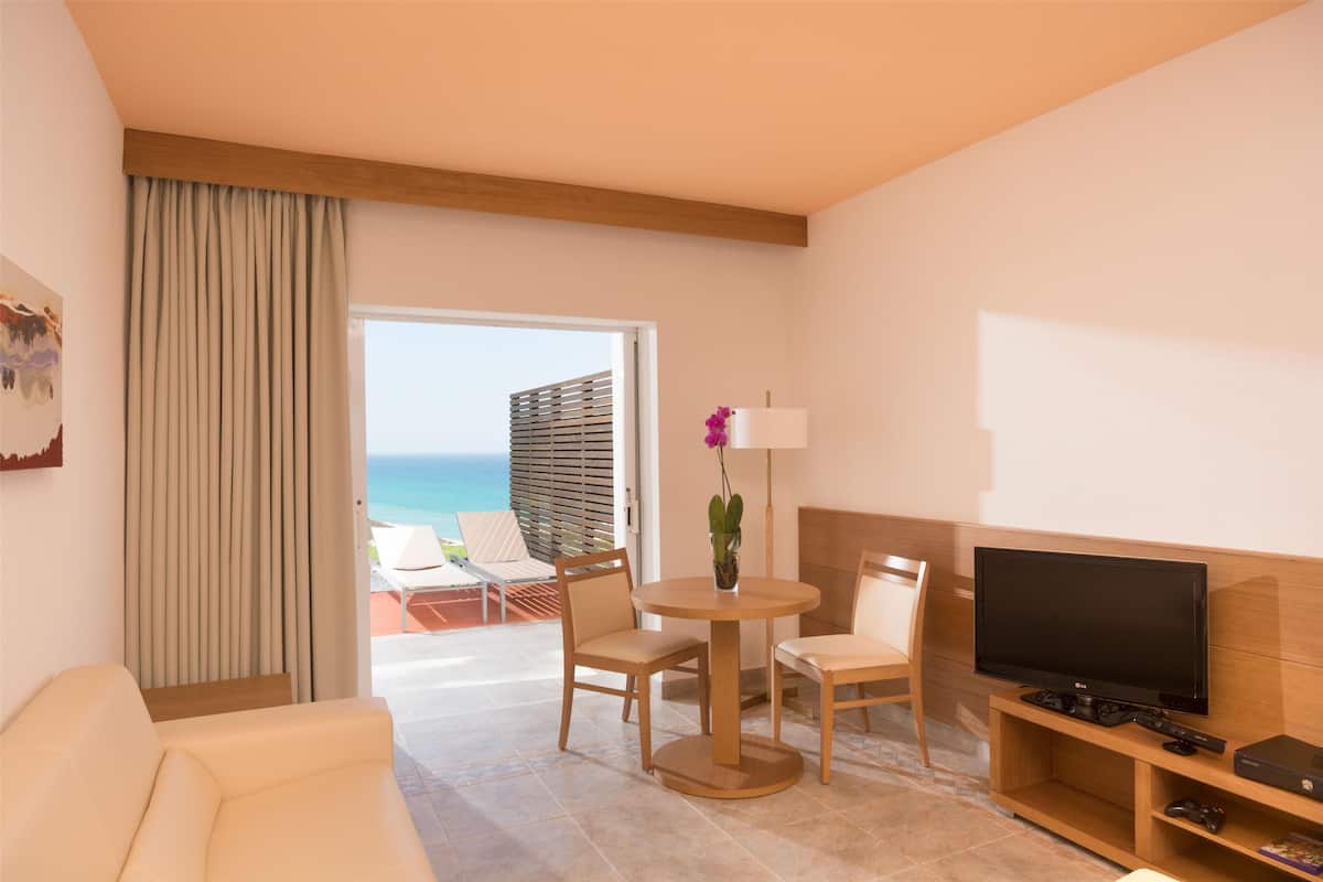 1 habitación, ropa de cama de alta calidad y minibar