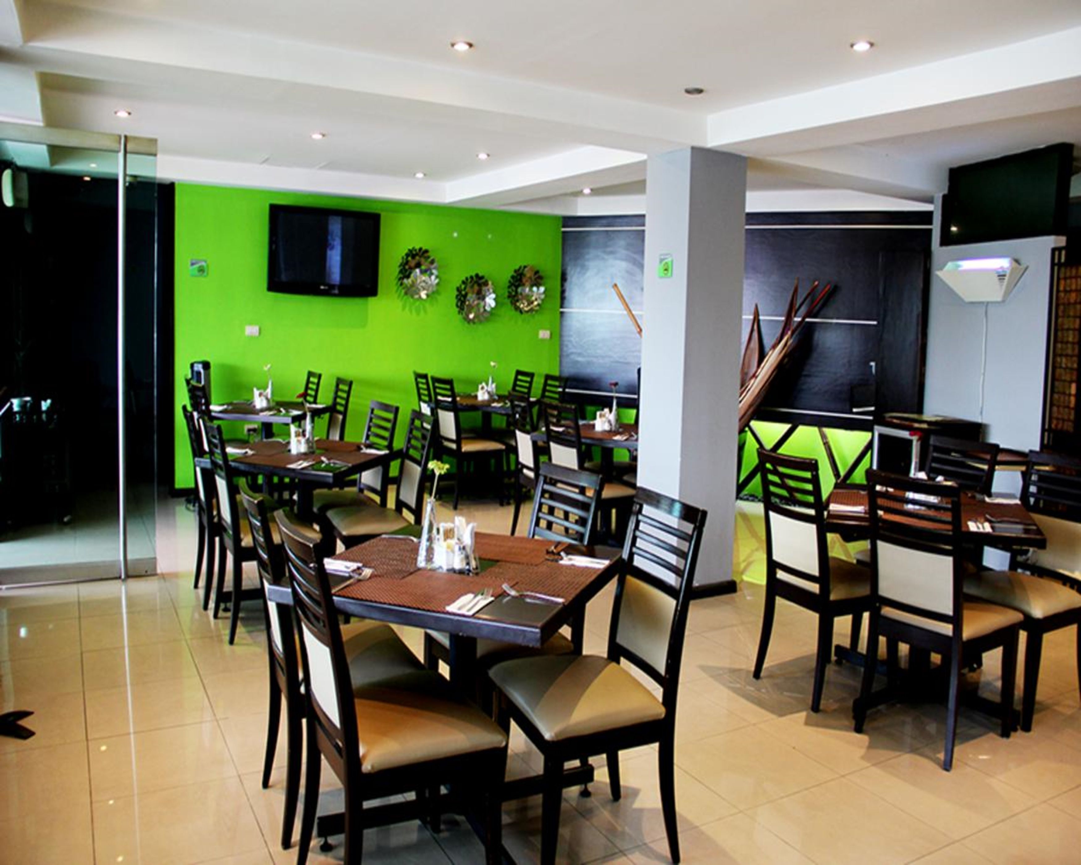 Desayuno buffet incluido todos los días