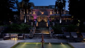 Facciata della struttura