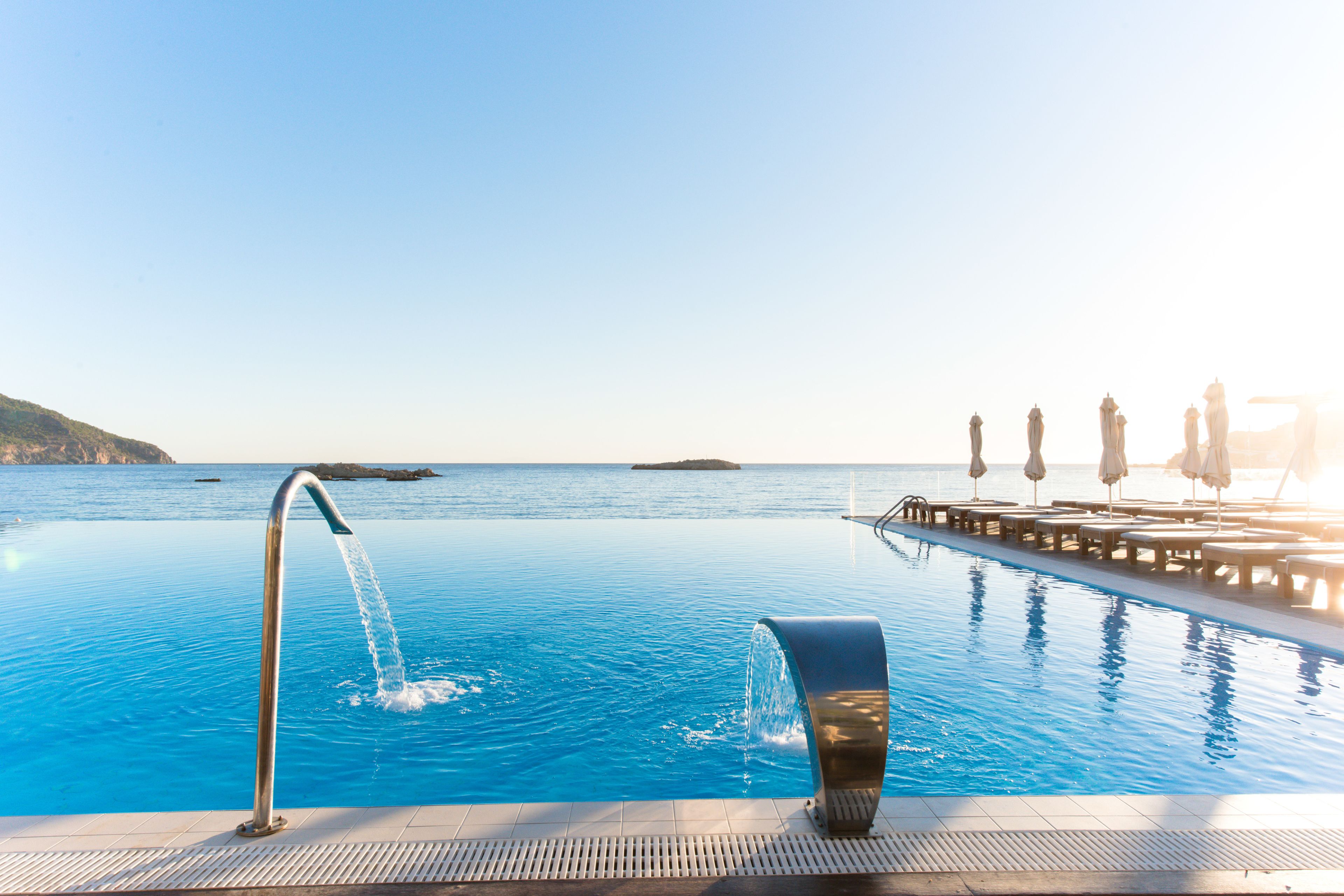 outdoor pool, pool loungers