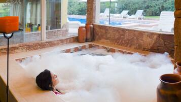 Tyrkisk bad/hammam, kropsbehandlinger, hot stone-massage