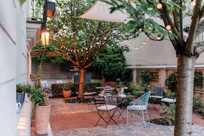 Garden - Hotel Klarov (Prague)