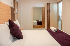 Superior Room, 1 King Bed | Premium bedding, down comforters, in-room safe - Maria Sofia (San Pedro Cholula)