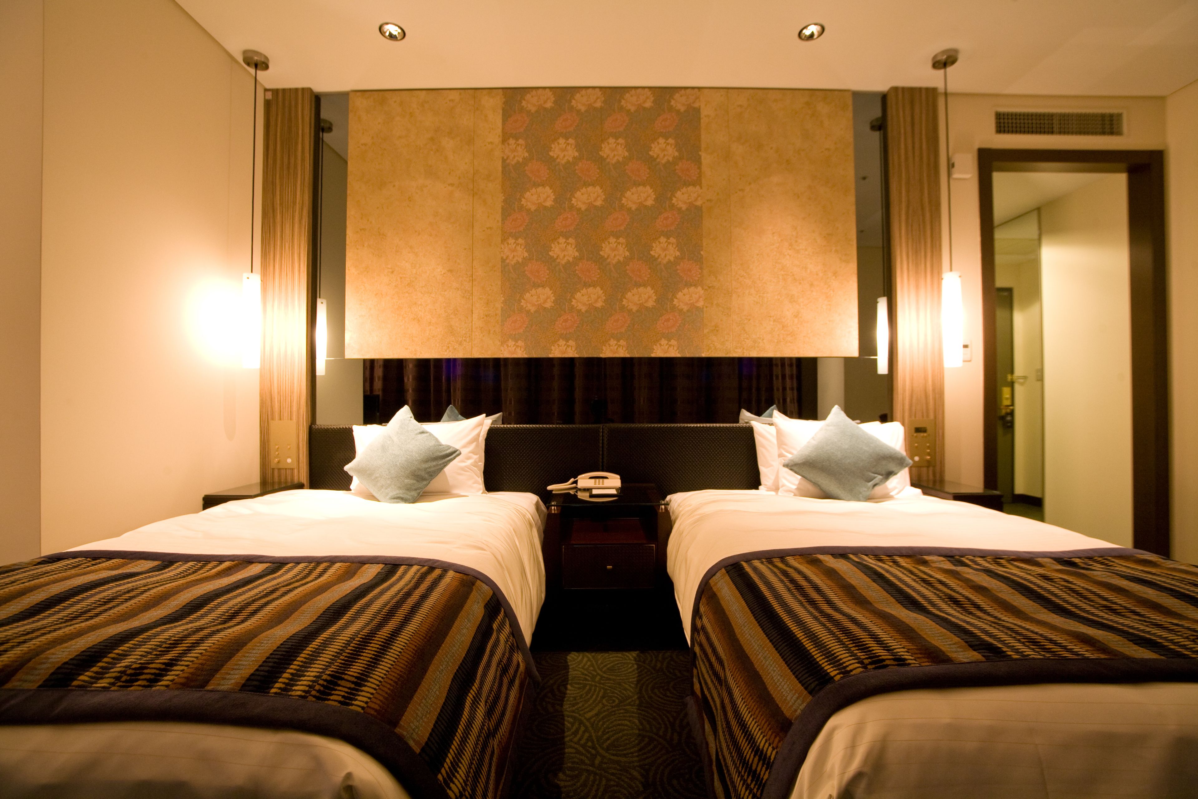 premium twin room | in-room safe, desk, blackout curtains, iron/ironing board