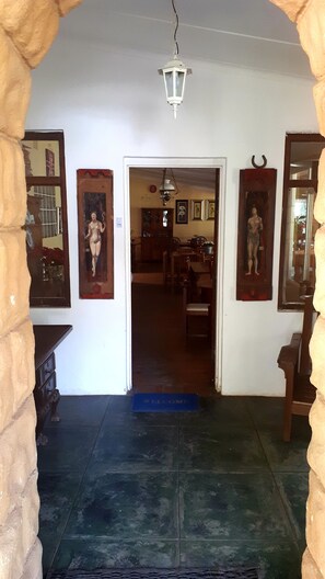 Entrée de l’hébergement