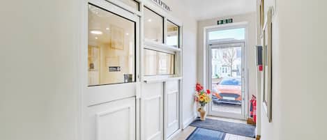 منطقة الاستقبال