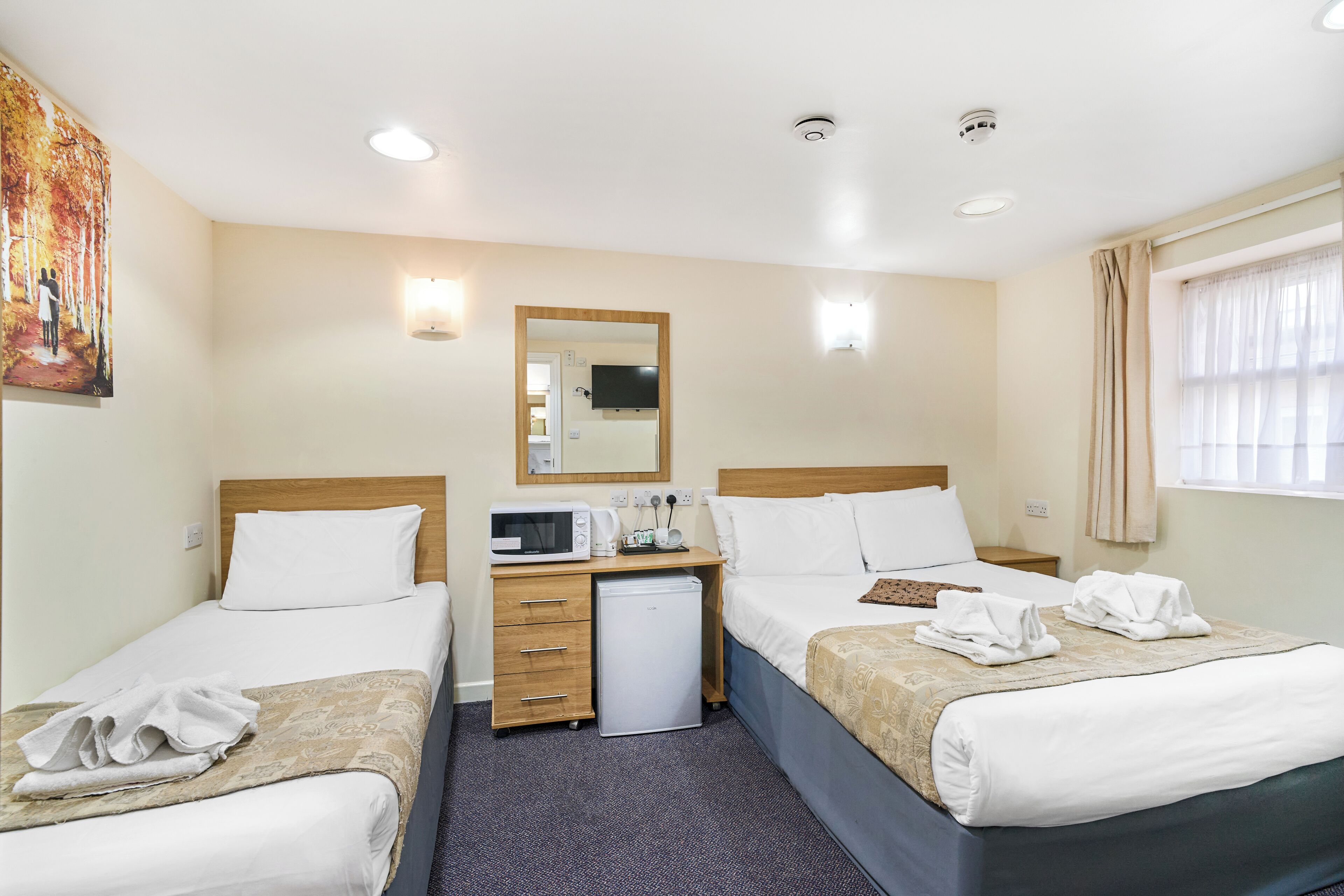 Photo - Britannia Inn Hotel