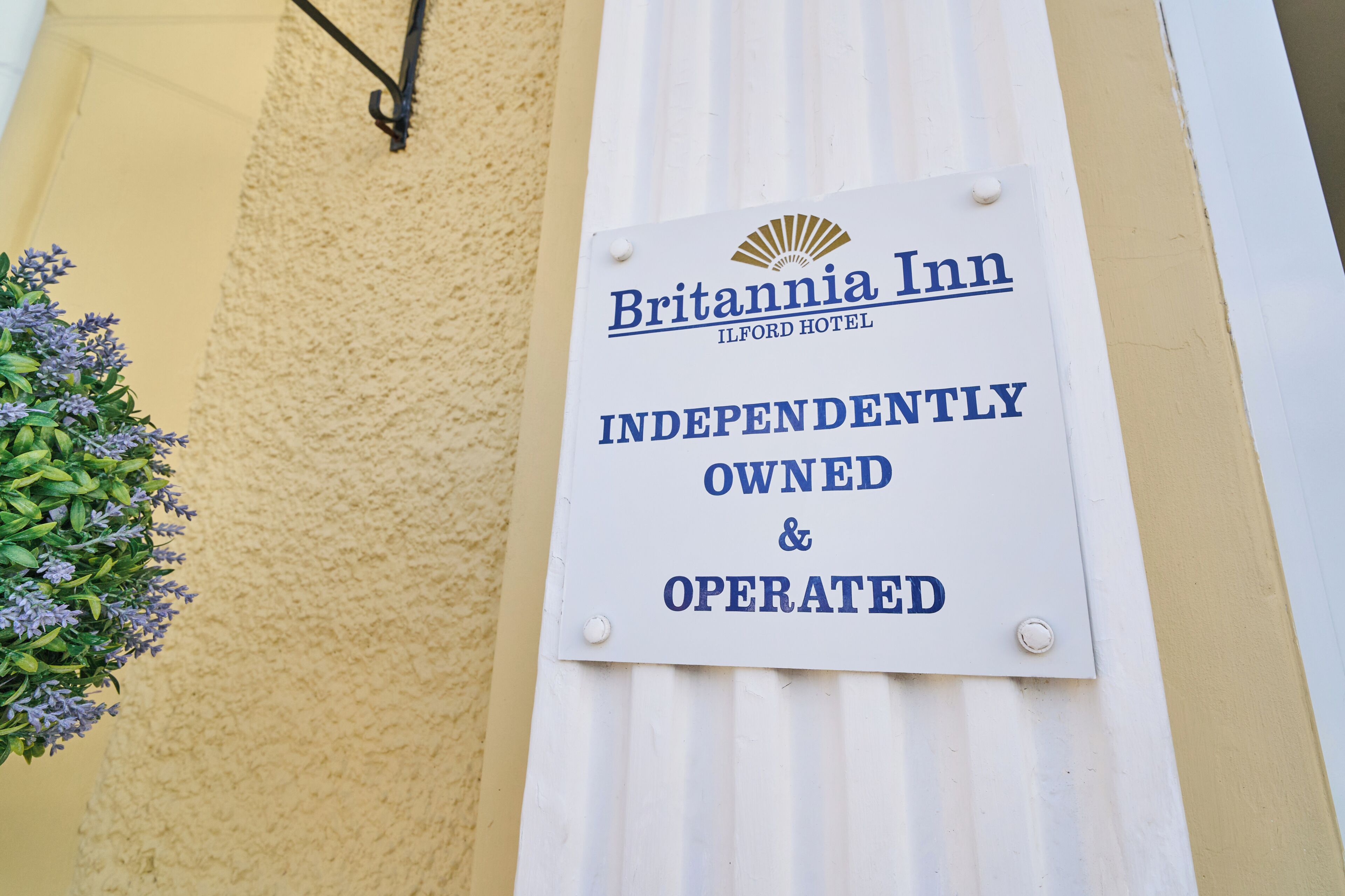 Photo - Britannia Inn Hotel