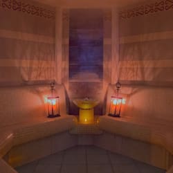 Salas de tratamiento para parejas, sauna y baño de vapor