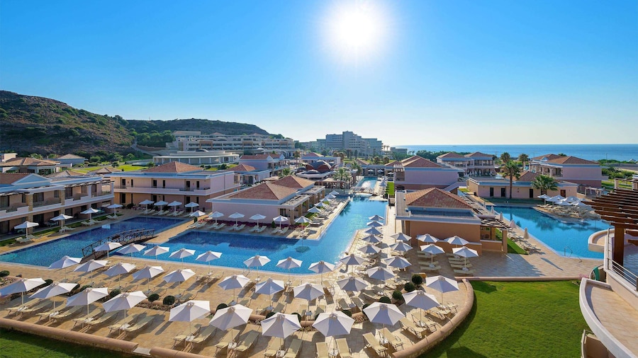 La Marquise Luxury Resort Complex