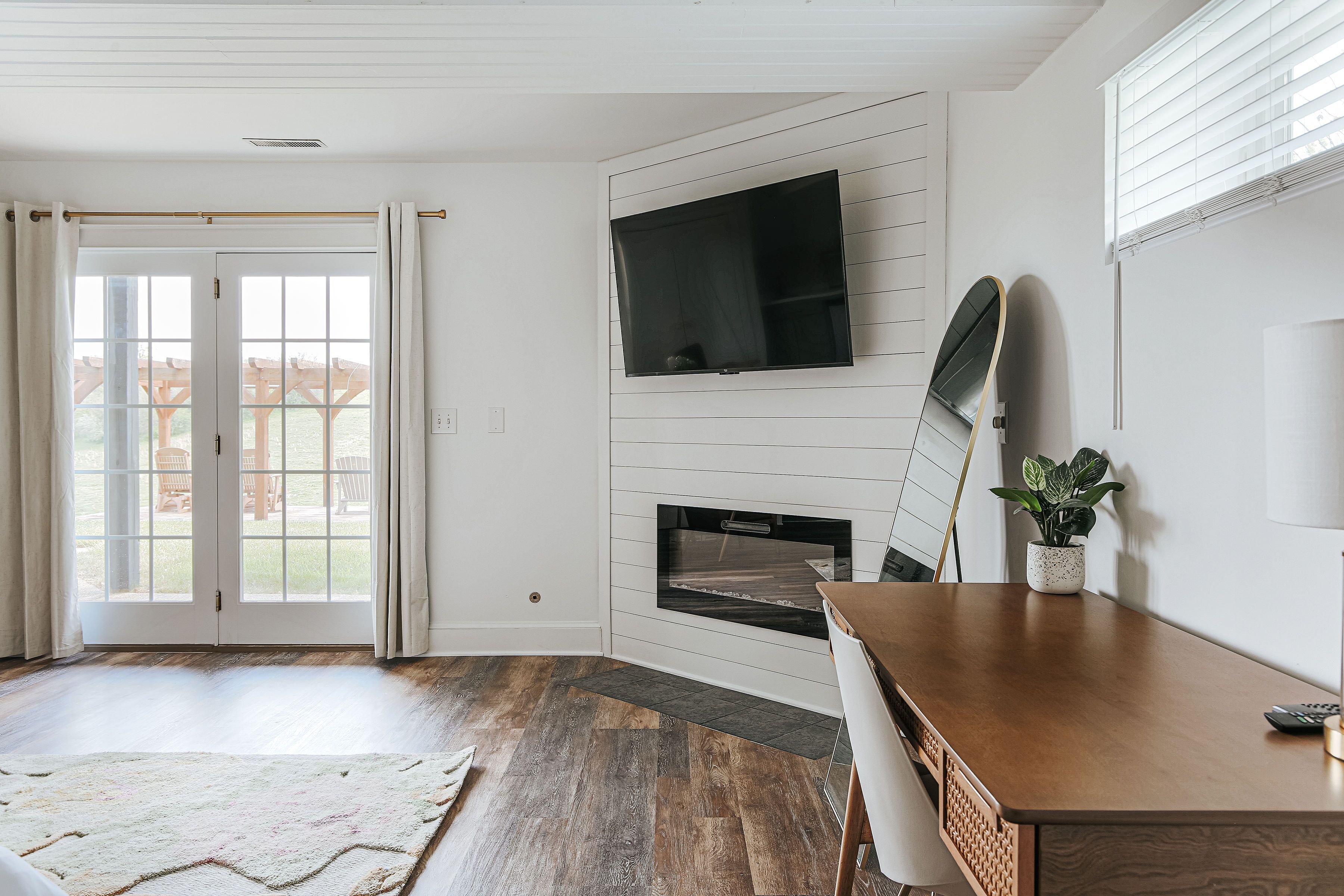 Superior Suite, Ensuite (8) | Premium bedding, memory foam beds, laptop workspace, blackout drapes