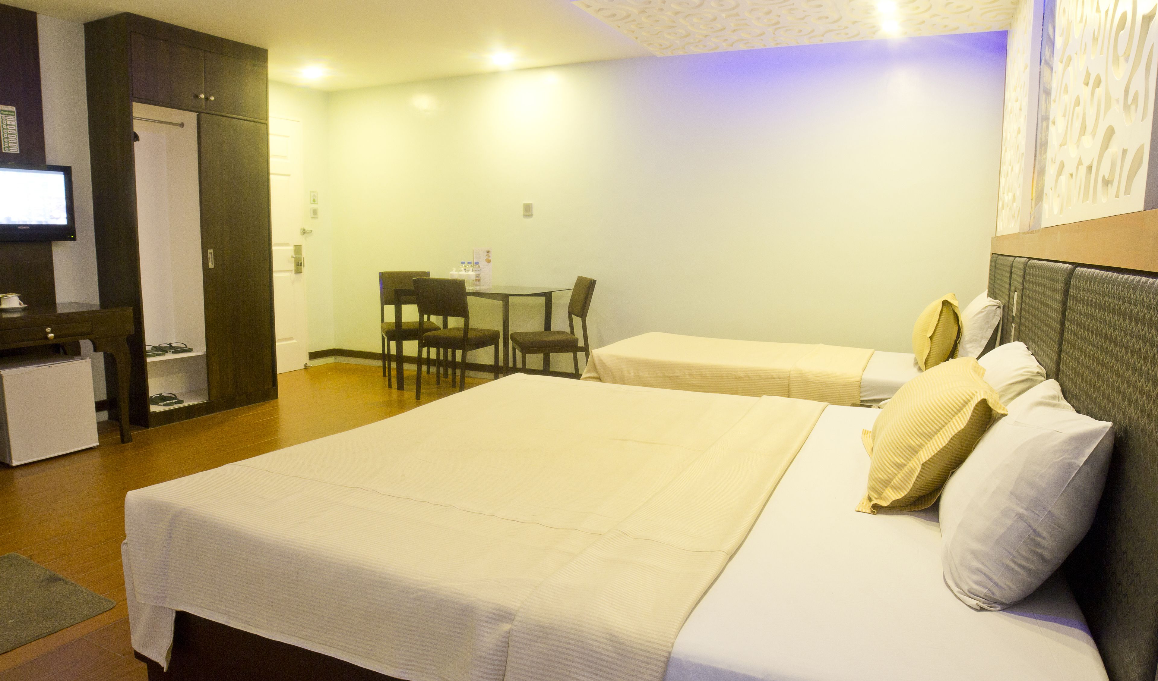 Foto - Eurotel Makati