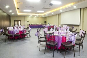 Banquet hall - Eurotel Makati (Makati)