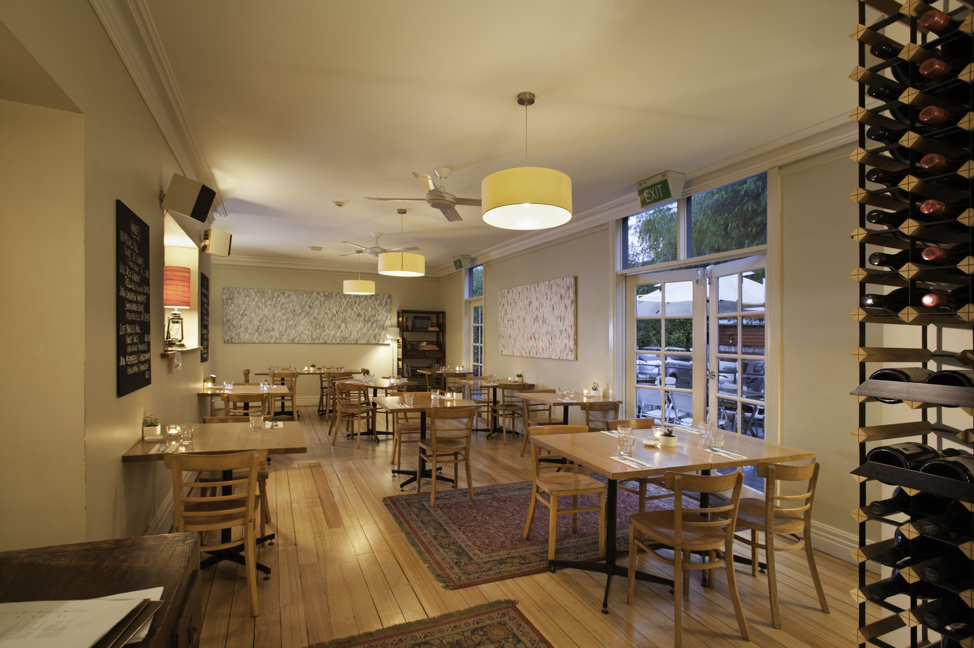 free daily cooked-to-order breakfast