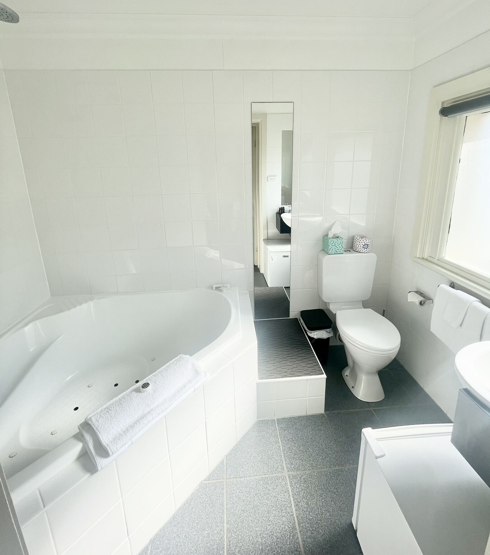 standard room, 1 double bed | individually decorated, individually furnished, iron/ironing board