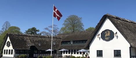 Fachada de la propiedad