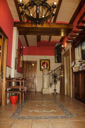 Reception - Hotel La Villa (Requena)