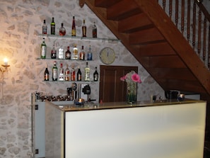 Bar (in der Unterkunft)