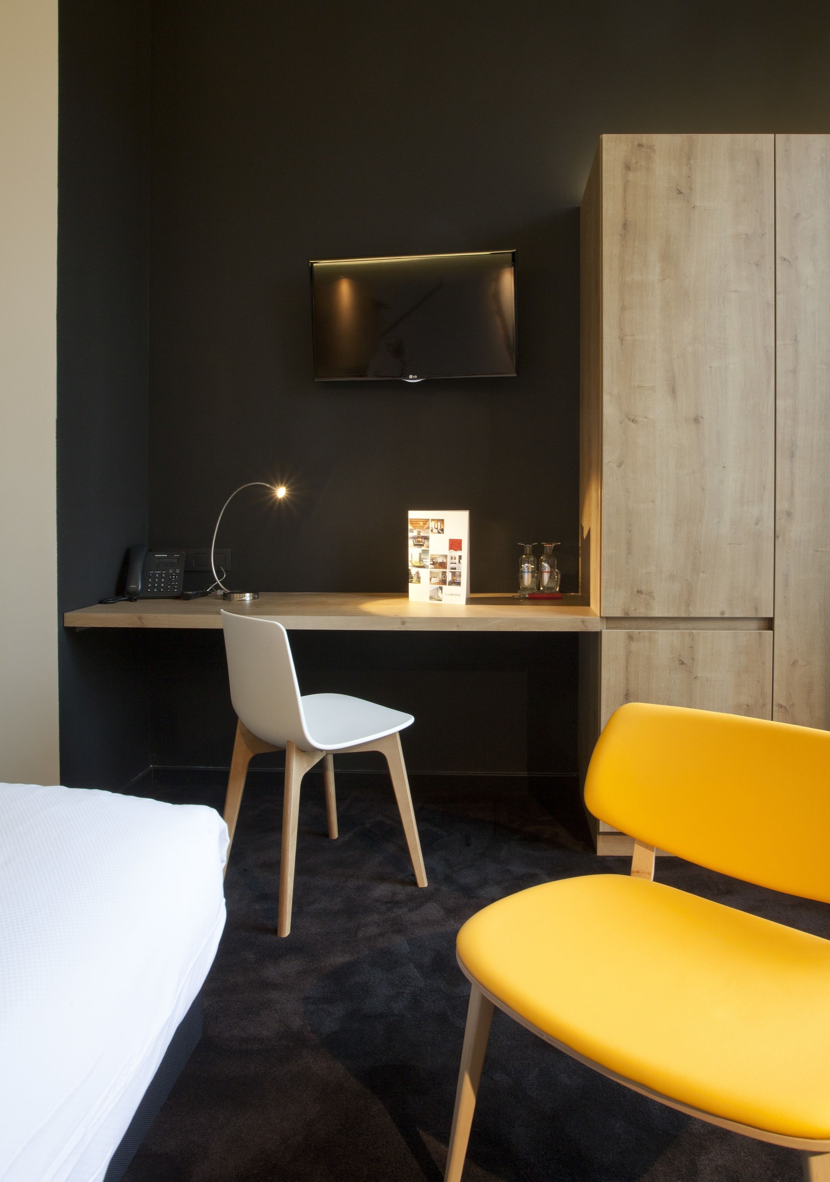 minibar, desk, free cots/infant beds, free wifi