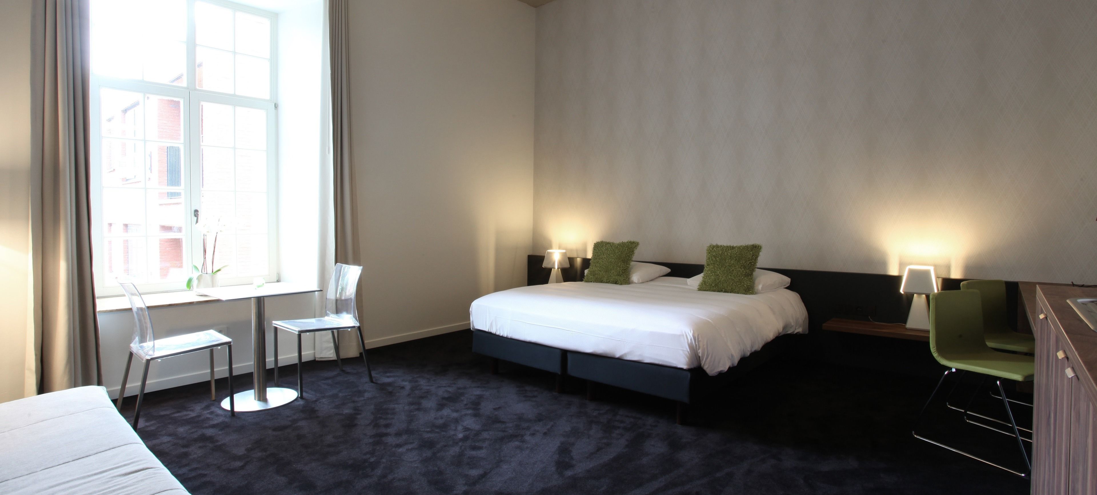 comfort double or twin room | minibar, desk, free cots/infant beds, free wifi