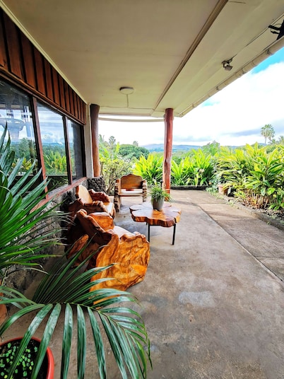 Tupa Hotel
