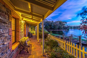 Premium Cottage, 2 Bedrooms, Lake View | View from room