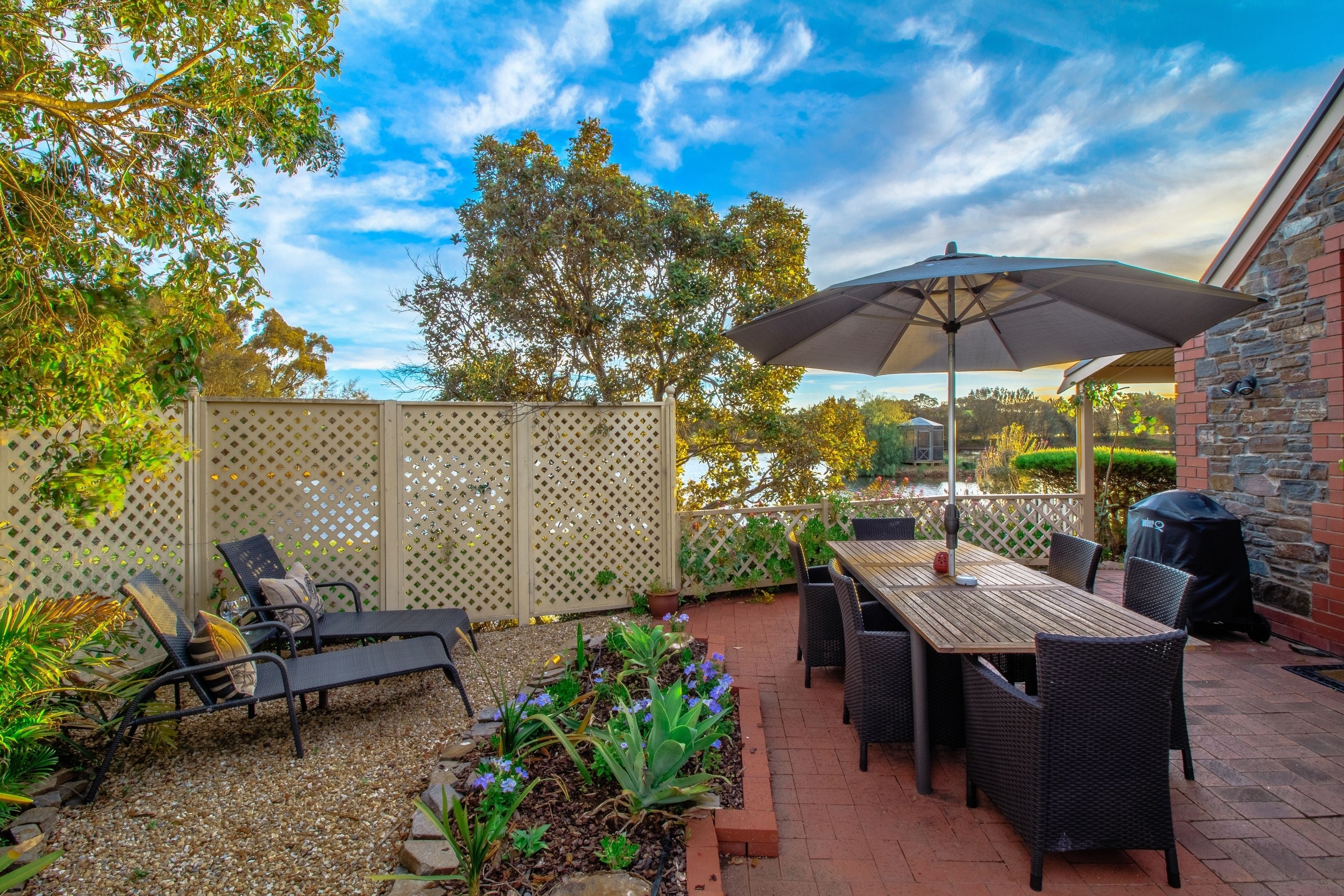 Premium Cottage, 2 Bedrooms, Lake View | Terrace/patio