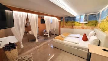 Desk, free WiFi, bed sheets