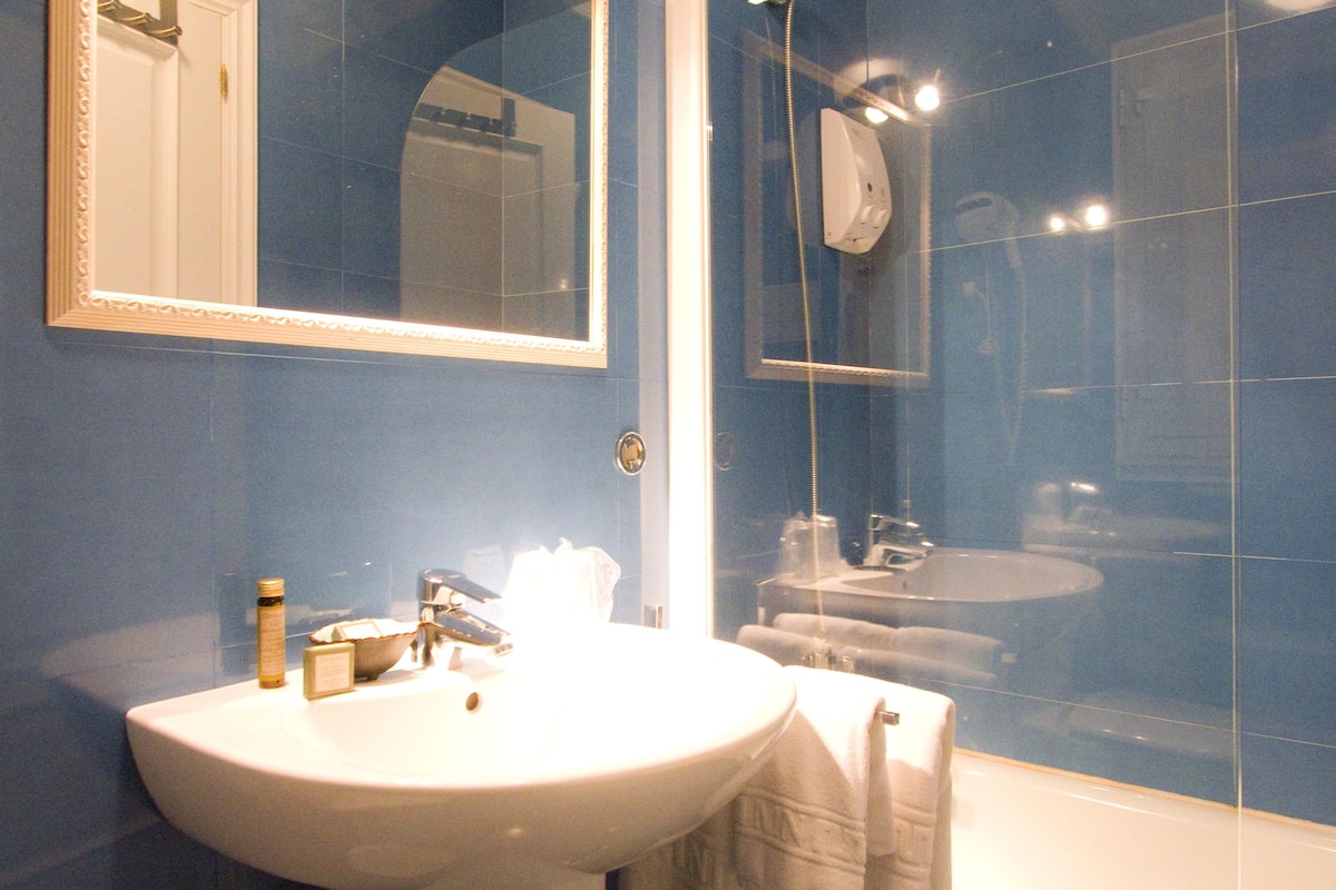 free toiletries, hair dryer, towels