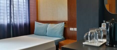 Deluxe Room | In-room safe, individually furnished, desk, free WiFi