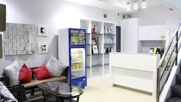Zona de estar del vestíbulo