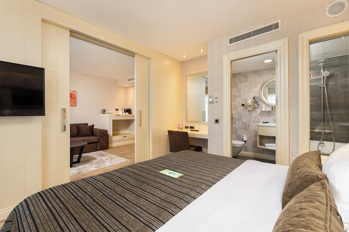 Suite