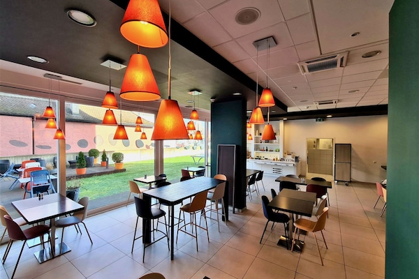 Esmorzar diari d'estil bufet (17 CHF per persona)