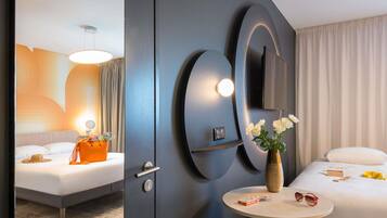 In-room safe, desk, blackout drapes, soundproofing