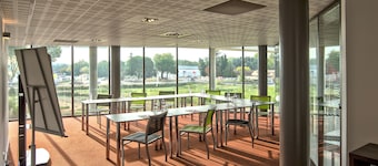 ibis Styles Pertuis Luberon