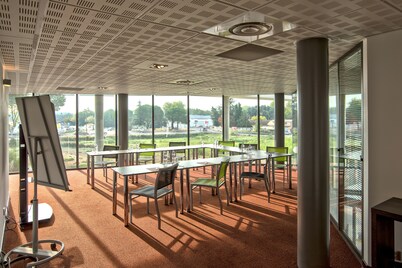 ibis Styles Pertuis Luberon