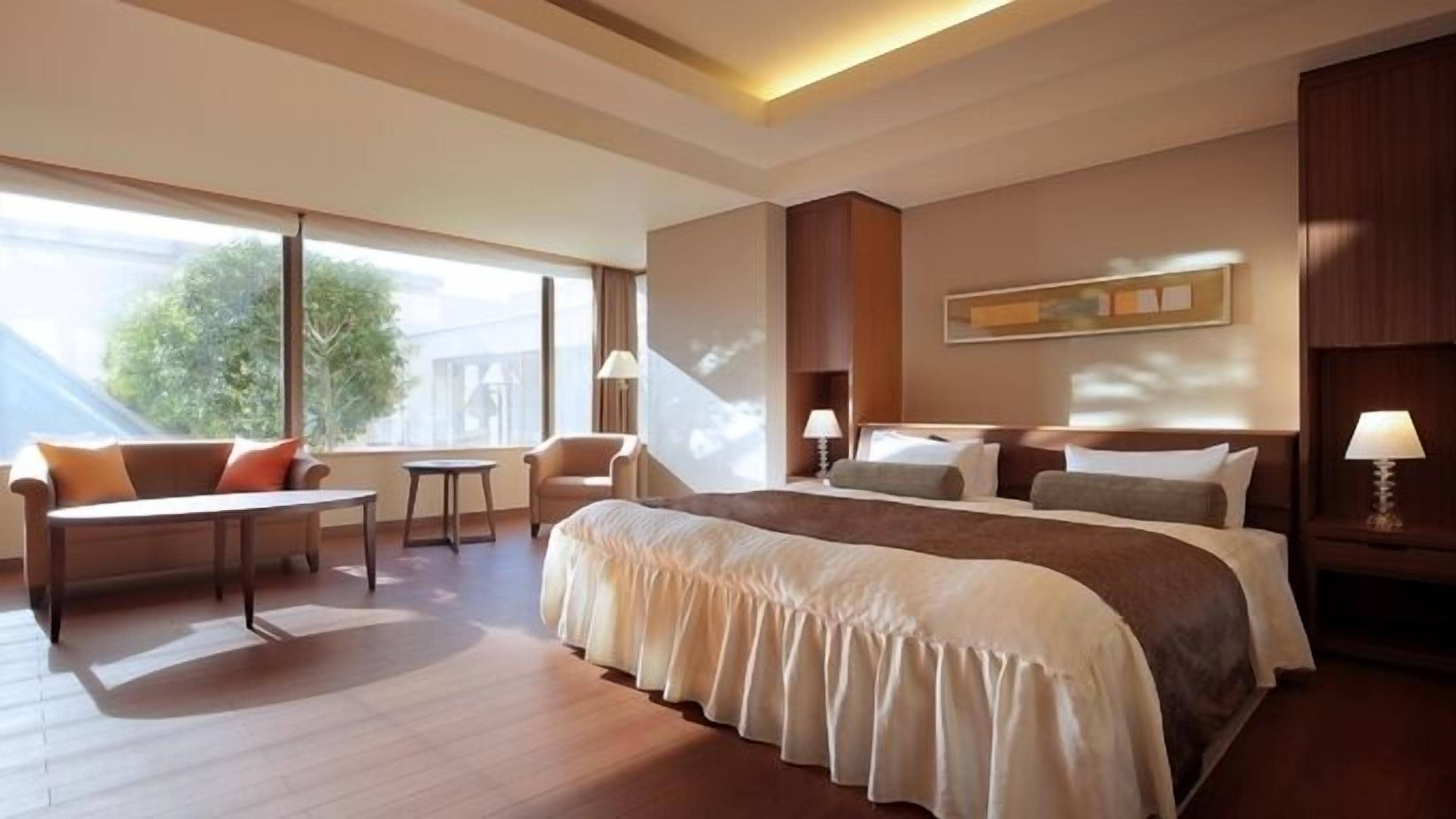 [Tower Building] Deluxe Double Room, Non Smoking | In-room safe, WiFi (free), bed sheets