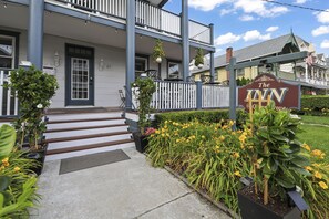 Front of property - The Inn at Ocean Grove (Ocean Grove)