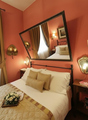 Classic Room, Pool Access, Garden View