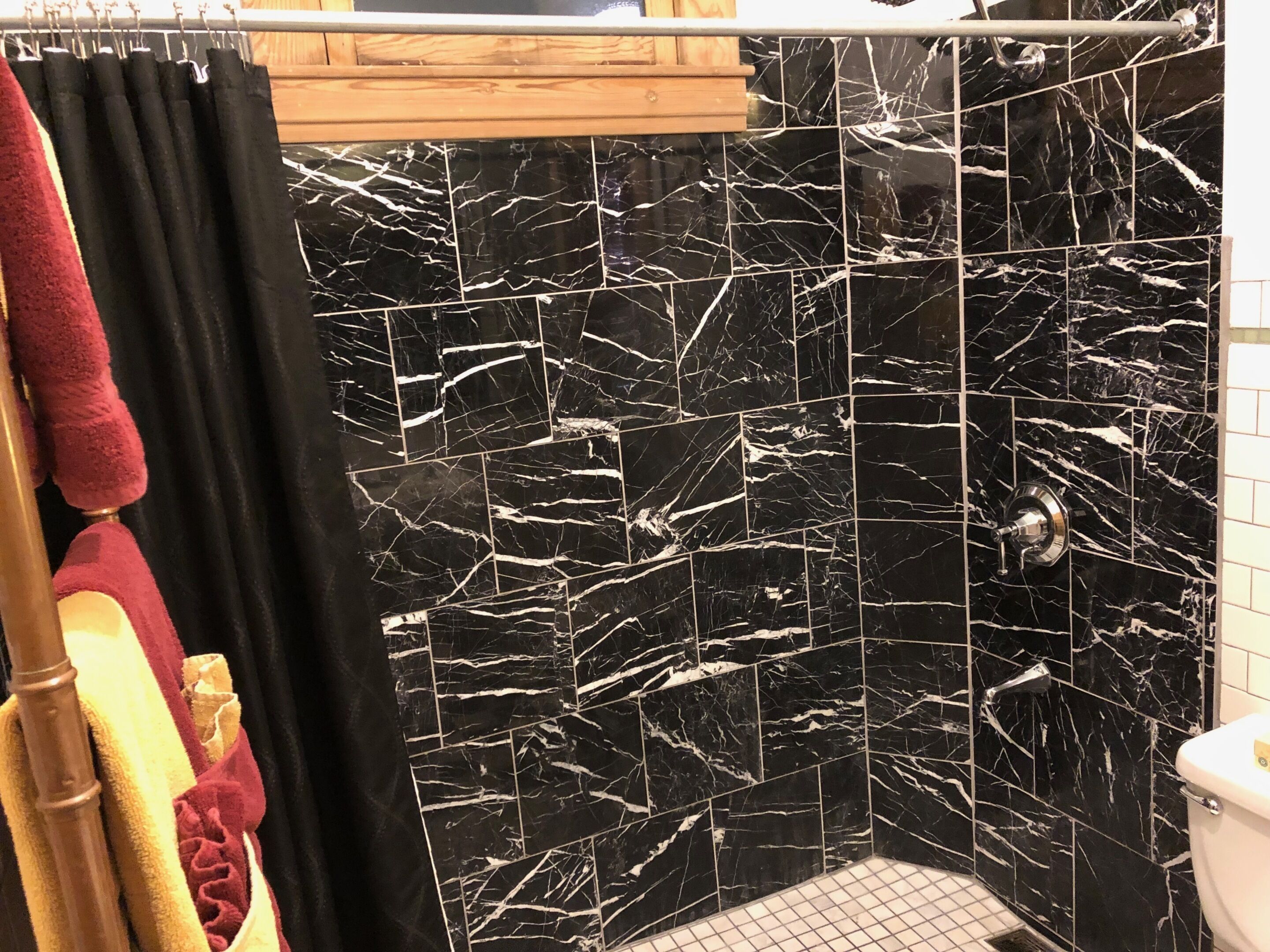 double room, ensuite (room 05) | bathroom