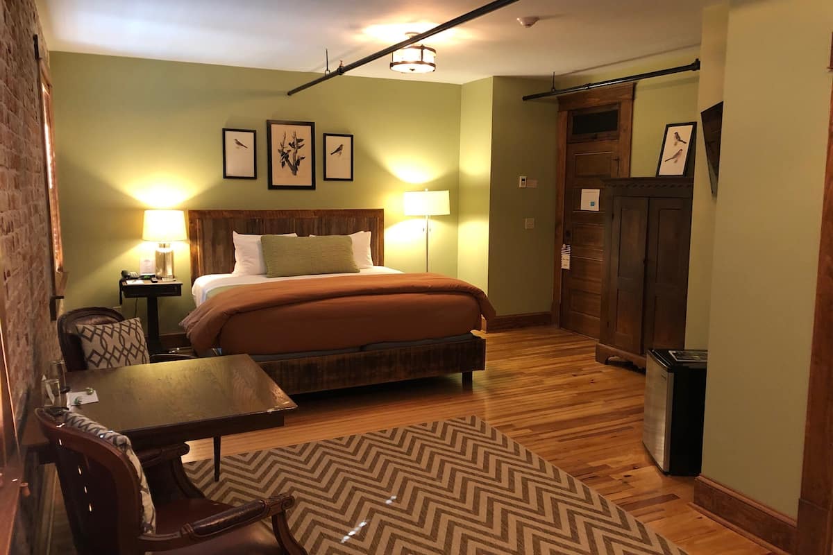 Double Room, Ensuite, River View (Room 27) | 1 bedroom
