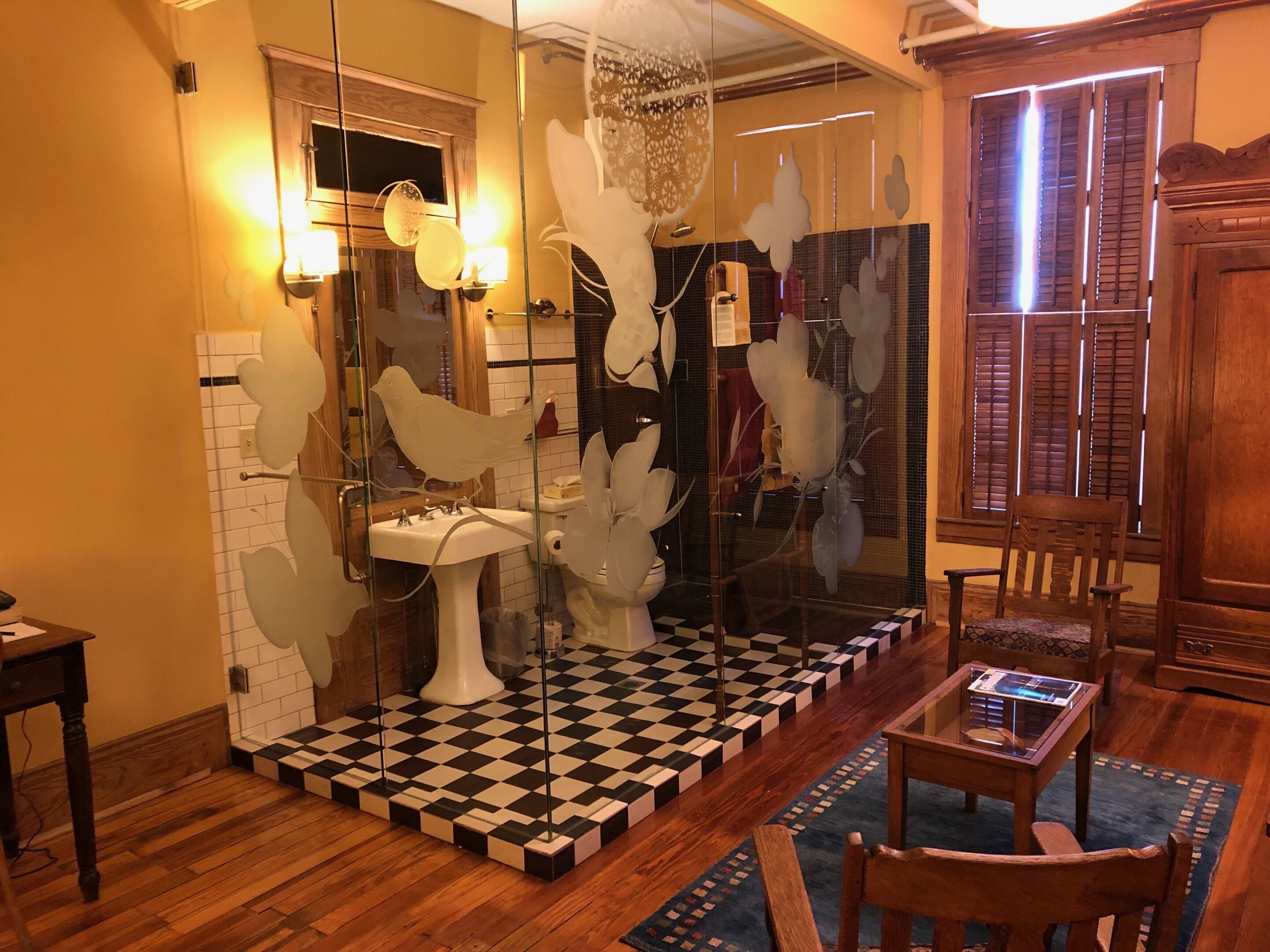 double room, ensuite, river view (room 02) | 1 bedroom