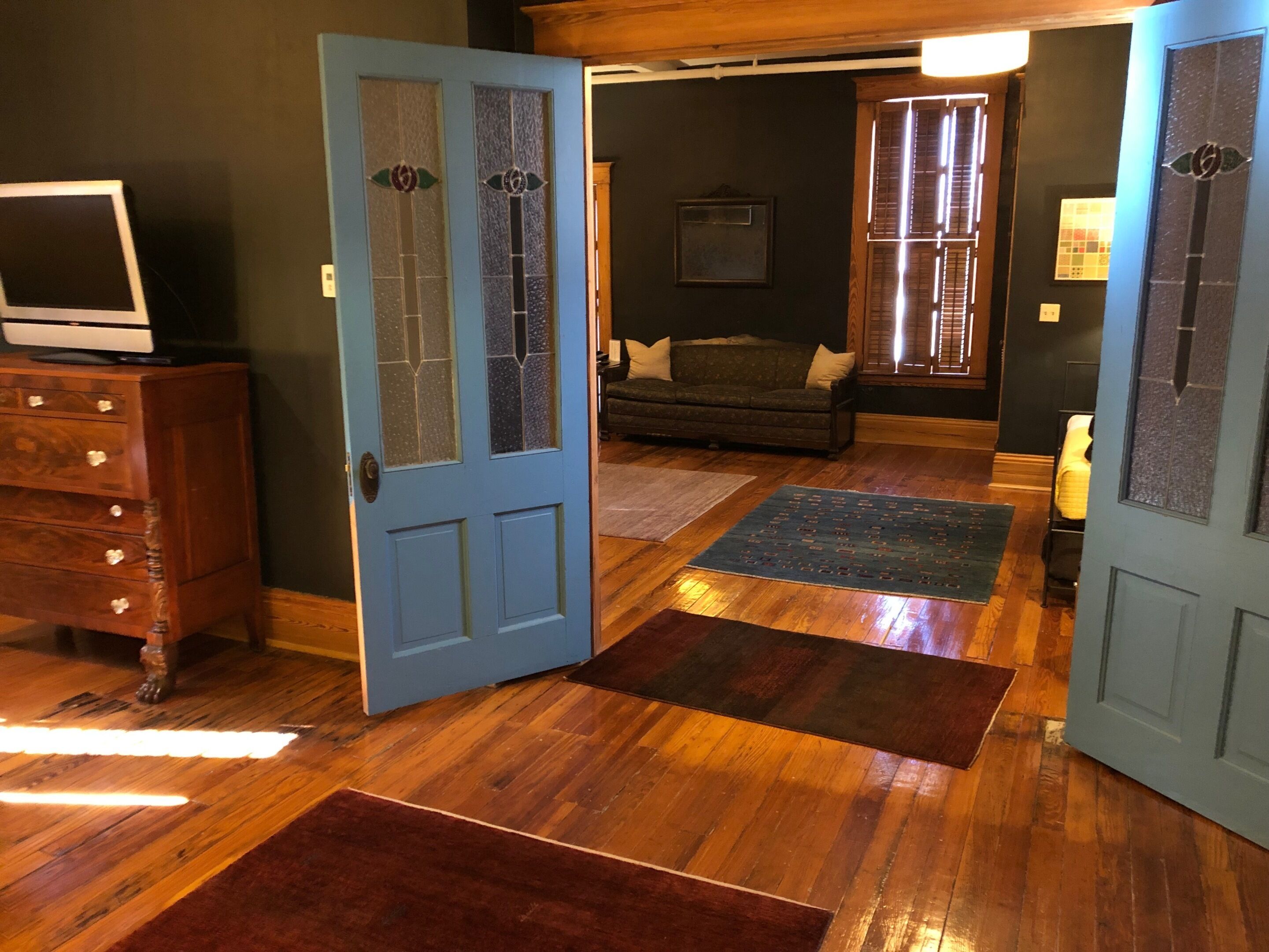 suite, ensuite, river view (room 25) | 1 bedroom