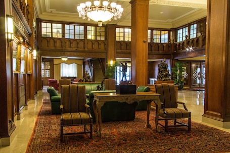 Sala de estar en el lobby