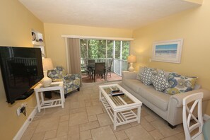 Deluxe Condo, 2 Bedrooms, 2 Bathrooms, Poolside | Living room | Flat-screen TV, DVD player