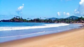 Di pantai